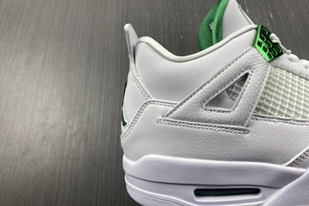 Air Jordan 4 “Pine Green” CT8527-113 Sleek 531