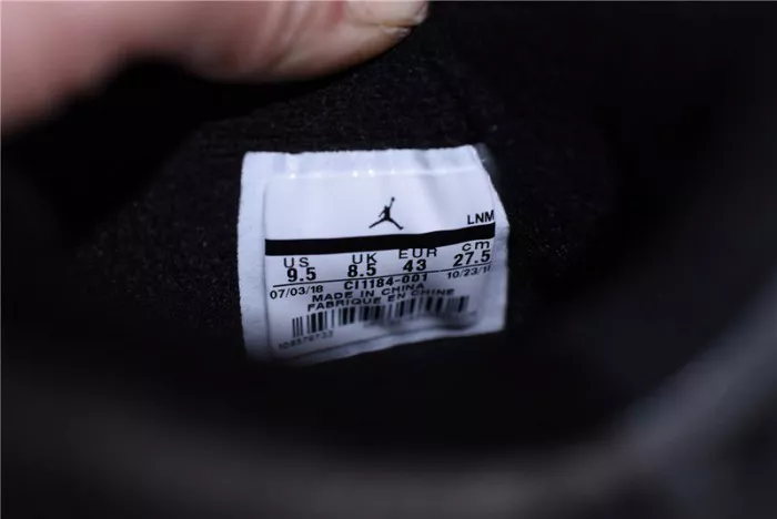 Flexible Air Jordan 4 SE Laser Black Gum CI1184-001 539