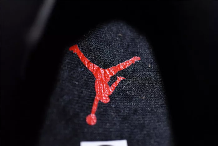 Flexible Air Jordan 4 SE Laser Black Gum CI1184-001 539