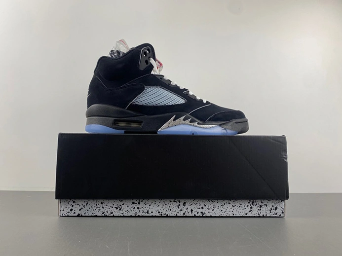 GoodFit Air Jordan 5 “Black Metallic Reimagined” HF3975-001 544