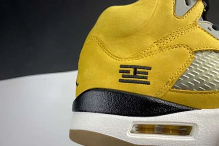 Air Jordan 5 Tokyo 454783-701 Minimalist 593