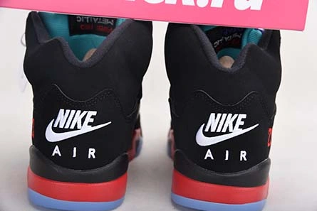 Minimalist Air Jordan 5 “Top 3” CZ1786-001 644