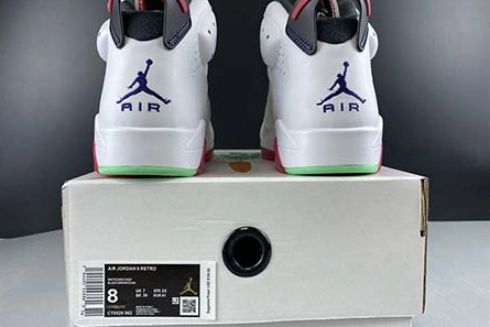 Minimalist Air Jordan 6 “Hare” CT8529-062 675