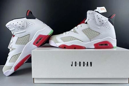 Minimalist Air Jordan 6 “Hare” CT8529-062 675
