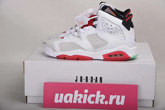 Minimalist Air Jordan 6 “Hare” CT8529-062 675