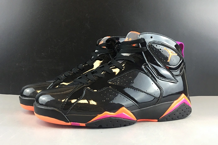 Air Jordan 7 WMNS Black Patent Leather 313358-006 Minimalist 635