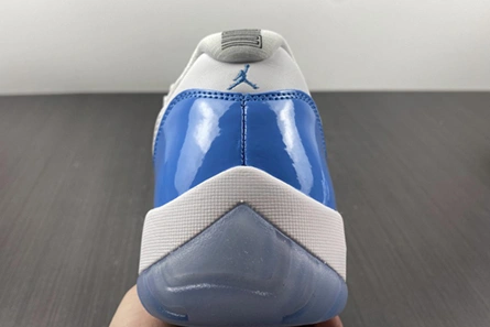 Air Jordans 11 Low 'University Blue' 528895-106 Bright 709