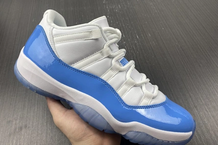 Air Jordans 11 Low 'University Blue' 528895-106 Bright 709