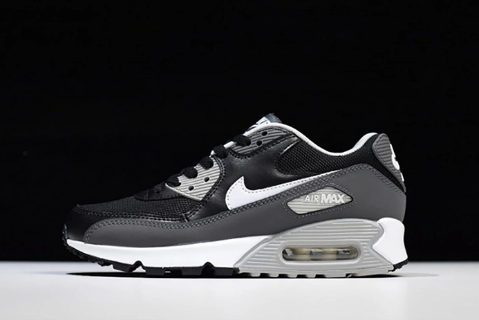 Refined Air Max 90 Essential - Nike - 537384-032 1344