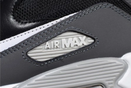 Refined Air Max 90 Essential - Nike - 537384-032 1344