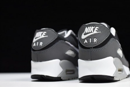 Refined Air Max 90 Essential - Nike - 537384-032 1344