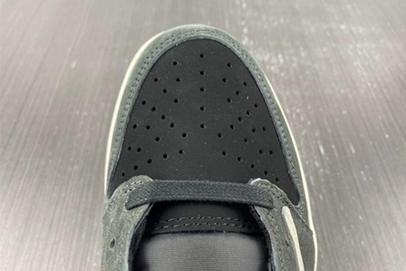 AllSeason 2124 Travis Scott x Air Jordan 1 low DM7866-001