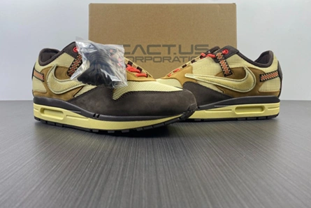 GoAnywhere 369 Nike Air Max 1 Travis Scott Cactus Jack Baroque Brown DO9392- 1304