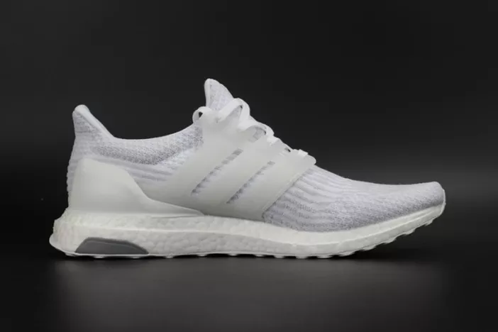 3891 ADIDAS ULTRA BOOST 3.0 TRIPLE WHITE BA GoodFit 1919