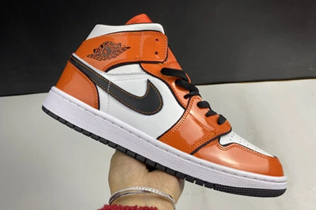 888 Air Jordan 1 Mid “Turf Orange” DD6834- Trendsetting 213