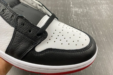 Cozy 9700 Jordan 1 Retro Low OG Black Toe  CZ0790- 88