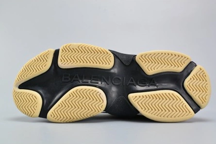 EyeCatching BALENCIAGA 17FW TRIPLE S 656686-W06G0-1001 2068