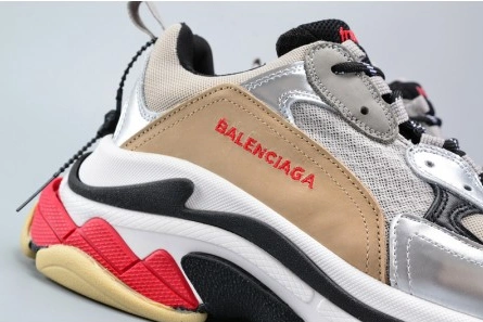 EyeCatching BALENCIAGA 17FW TRIPLE S 656686-W06G0-1001 2068