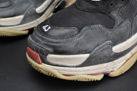 BALENCIAGA 17FW TRIPLE S TRAINER  BLACK  RED MENS W05M23972 HighQuality 2075