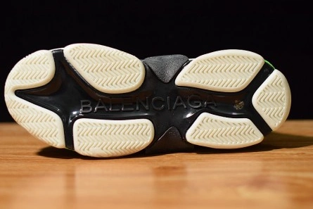 Vibrant BALENCIAGA TRIPLE S 483513-W06E1 2057