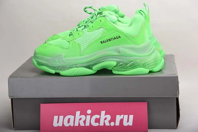 Soft BALENCIAGA TRIPLE S NEON GREEN - 541624 W09OL 3801 2104