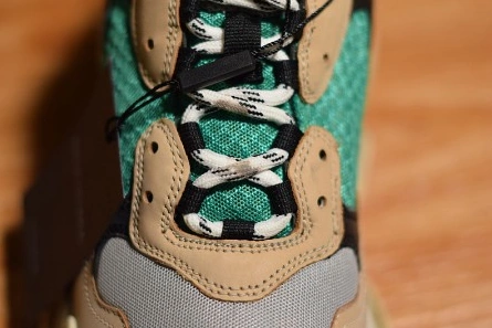 SportInspired BALENCIAGA TRIPLE S W06E1-1000 BEIGE GREEN-YELLOW 2087