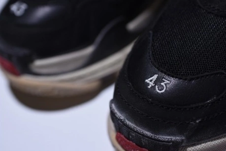 BALENCIAGA TRIPLE S W06E1-1000 Lightweight 2065