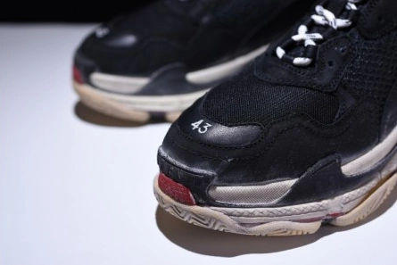 BALENCIAGA TRIPLE S W06E1-1000 Lightweight 2065