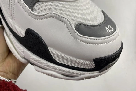Comfortable BALENCIAGE TRIPLE TRAINER 536737 W0901 9089 1983