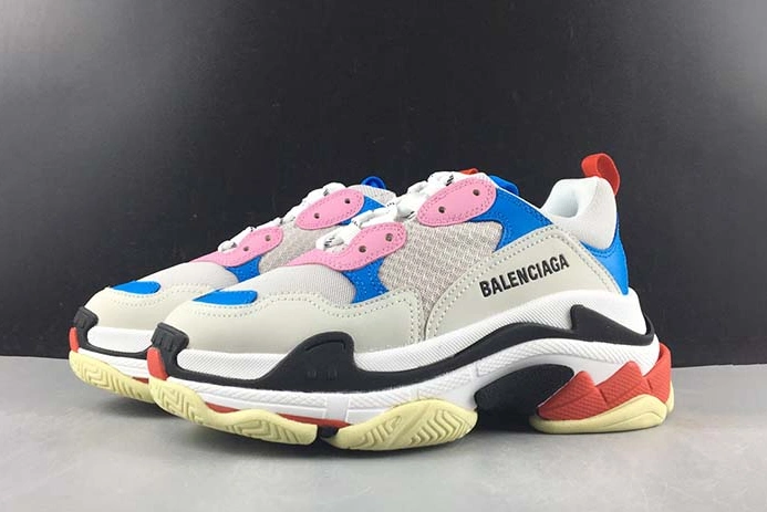 BALENCIAGE TRIPLE TRAINER 584088 W06E2 1150 GoodFit 2021