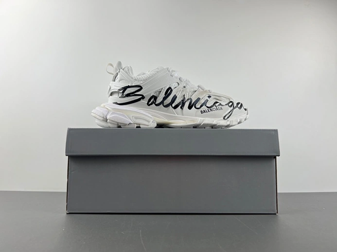 Balenciaga 542023 WTRHW. 9010 Modern 1987