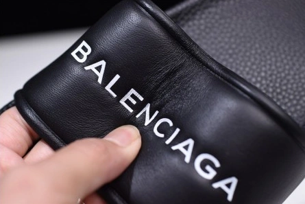 Minimalist Balenciaga Logo leather slip-on sandals 181342F124005 2124