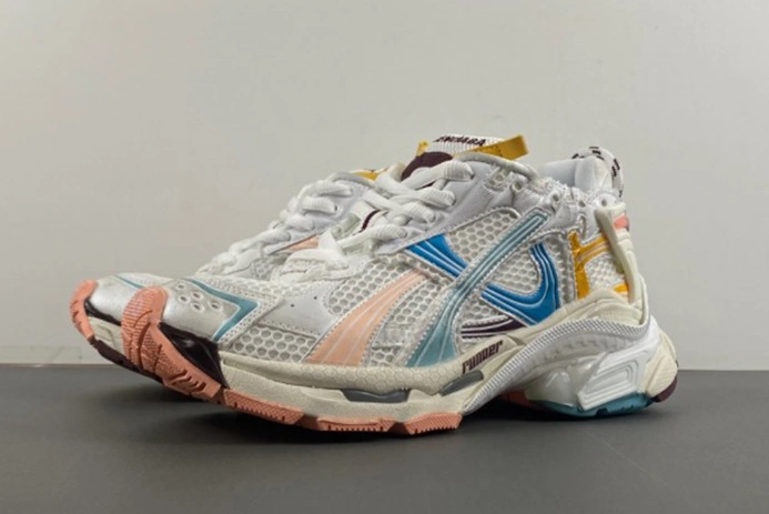 Comfortable Balenciaga Runner 772774-W3RNY-0326 1992