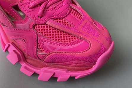 Balenciaga Track 2 Sneakers Trendsetting 2039