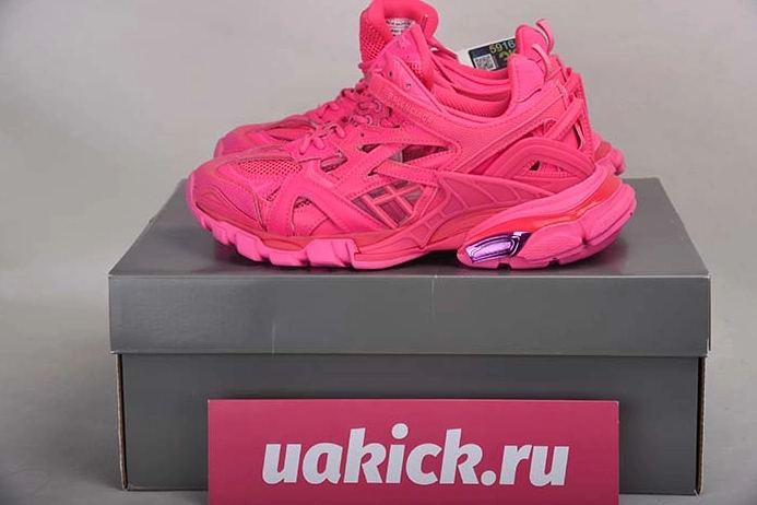Balenciaga Track 2 Sneakers Trendsetting 2039