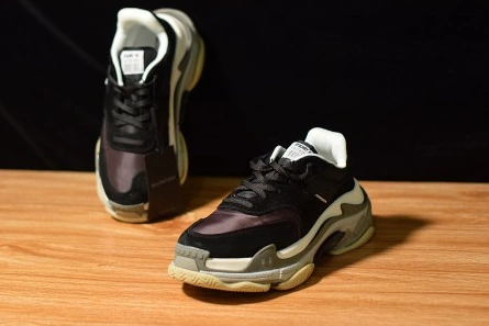 Balenciaga Triple S Black Burgundy 514008 W09S1 1058 Timeless 1798