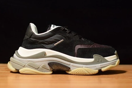 Balenciaga Triple S Black Burgundy 514008 W09S1 1058 Timeless 1798