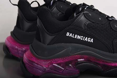 Balenciaga Triple S Black Sneaker 541624 W09O1 0829 Vibrant 2030