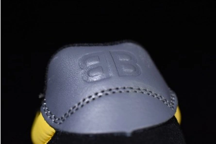 Balenciaga Triple-S Sneaker 2.0 52403 W09T 212 Soft 2098