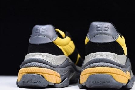 Balenciaga Triple-S Sneaker 2.0 52403 W09T 212 Soft 2098