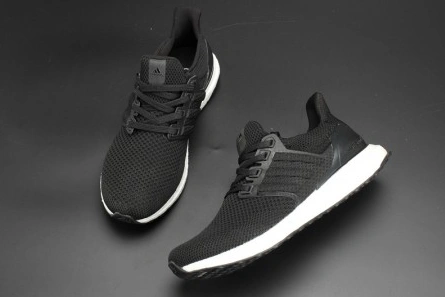 Flexible 469 Parley X Adidas Ultra Boost 3.5 black S 1907