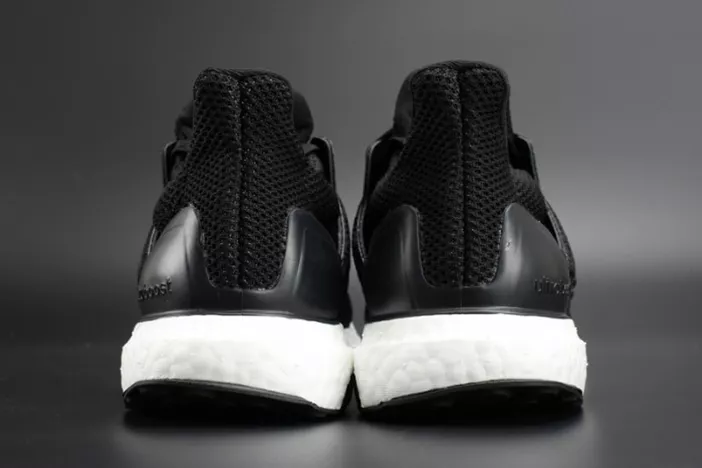 Flexible 469 Parley X Adidas Ultra Boost 3.5 black S 1907
