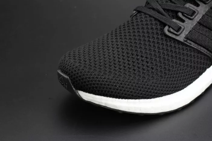 Flexible 469 Parley X Adidas Ultra Boost 3.5 black S 1907