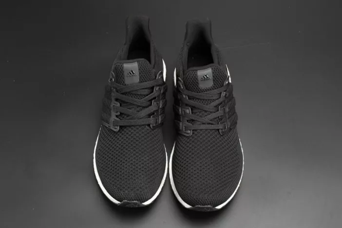 Flexible 469 Parley X Adidas Ultra Boost 3.5 black S 1907