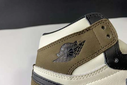 Refined 7542 Air Jordan 1 High OG “Dark Mocha” 555088- 215