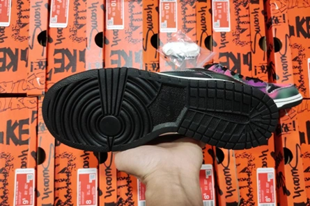 289 Nike Dunk Low Graffiti Pink DM0108- Practical 1056