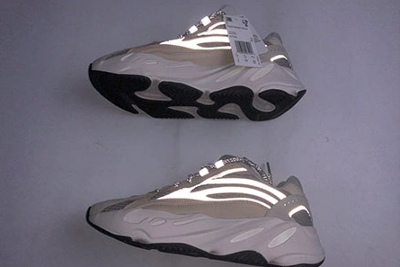 4396 adidas Yeezy Boost 700 V2 Cream-Cream  GY EyeCatching 1716
