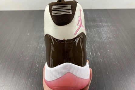 Modern 2709 Air Jordan 11 Retro CT8012- 680