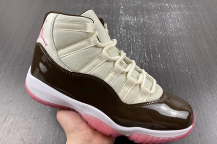 Modern 2709 Air Jordan 11 Retro CT8012- 680