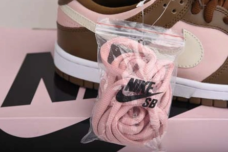 3878 Nike Dunk Low Pro SB Stussy 304292 Vibrant 1142
